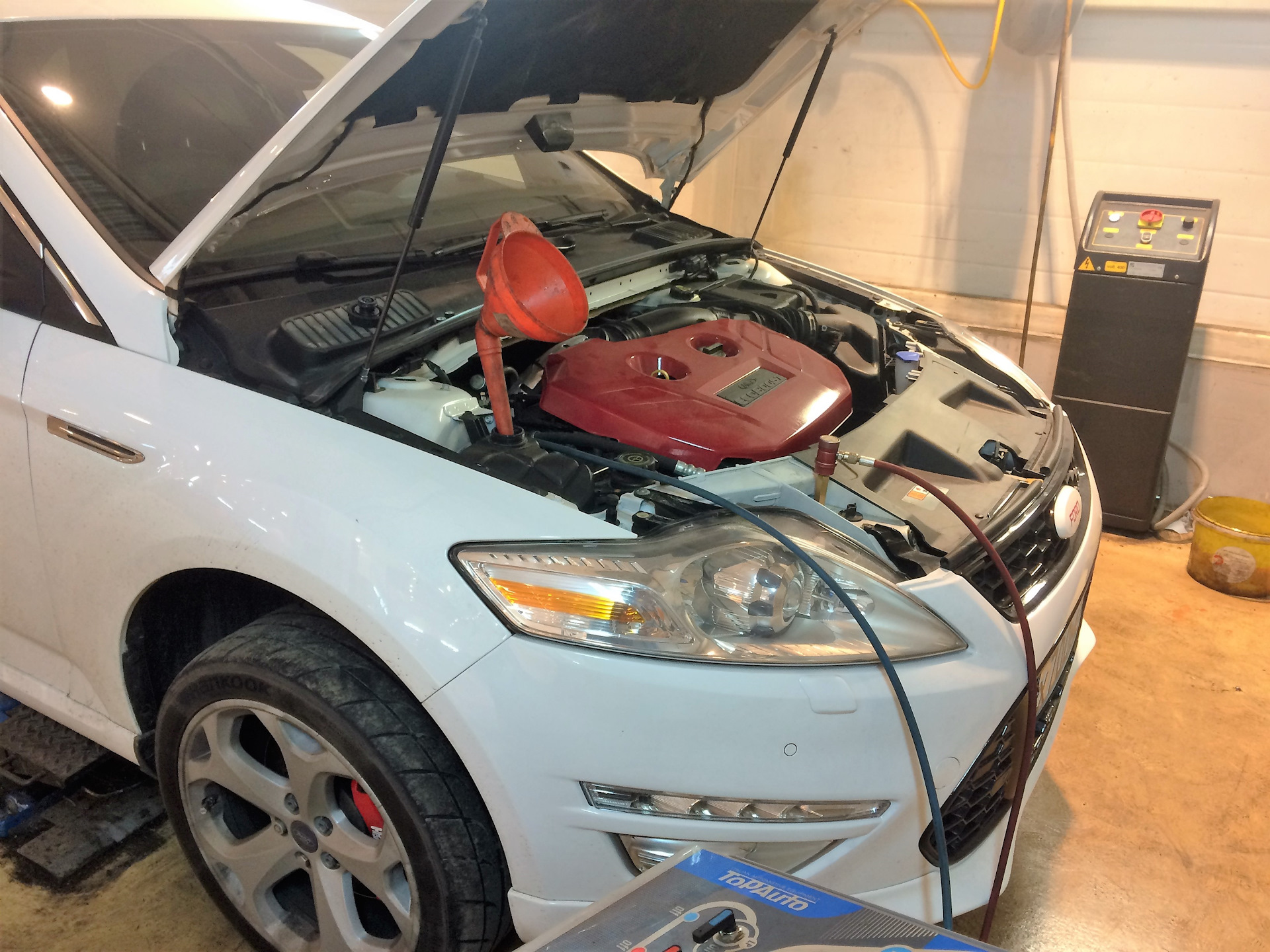 Мойка радиаторов . — Ford Mondeo IV, 2 л, 2013 года | визит на сервис ...