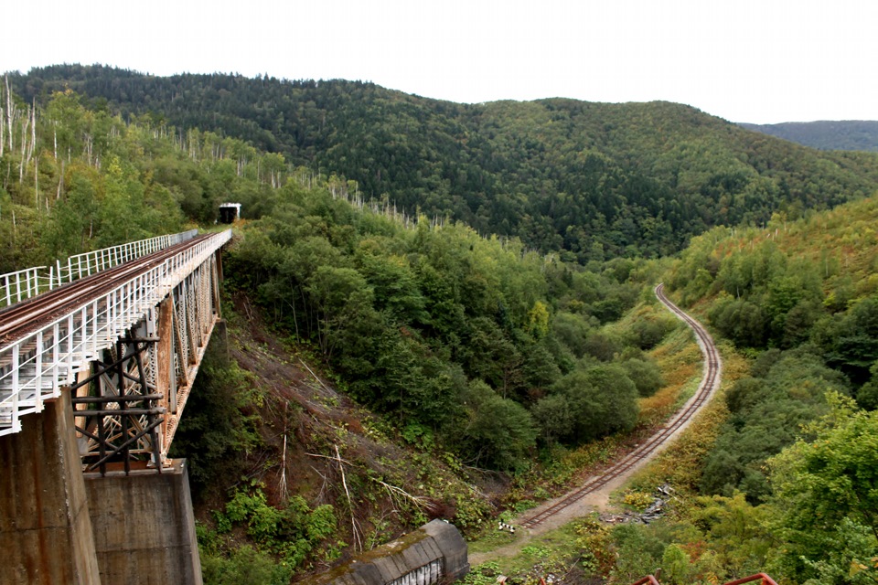 Чертов мост красноярский край фото высота