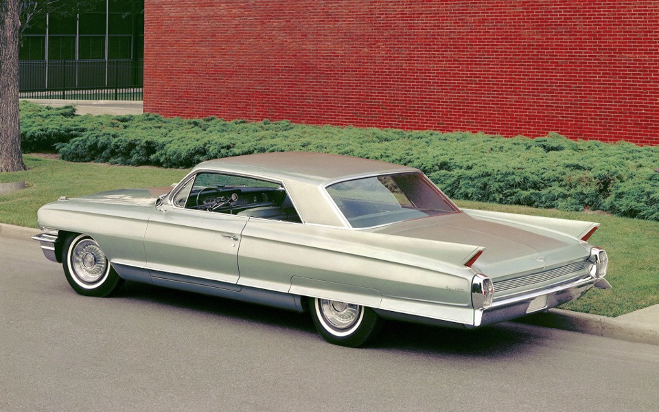 Автомобиль cadillac 1962 года