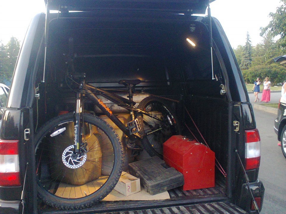 Рабочий фонарь в кузов — УАЗ Patriot, 2,7 л, 2013 года | электроника ...