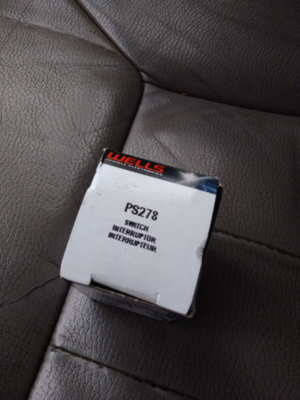 PS278 Датчик давления масла CHRYSLER: 300M 99-04, PACIFICA 04-06, PT ...