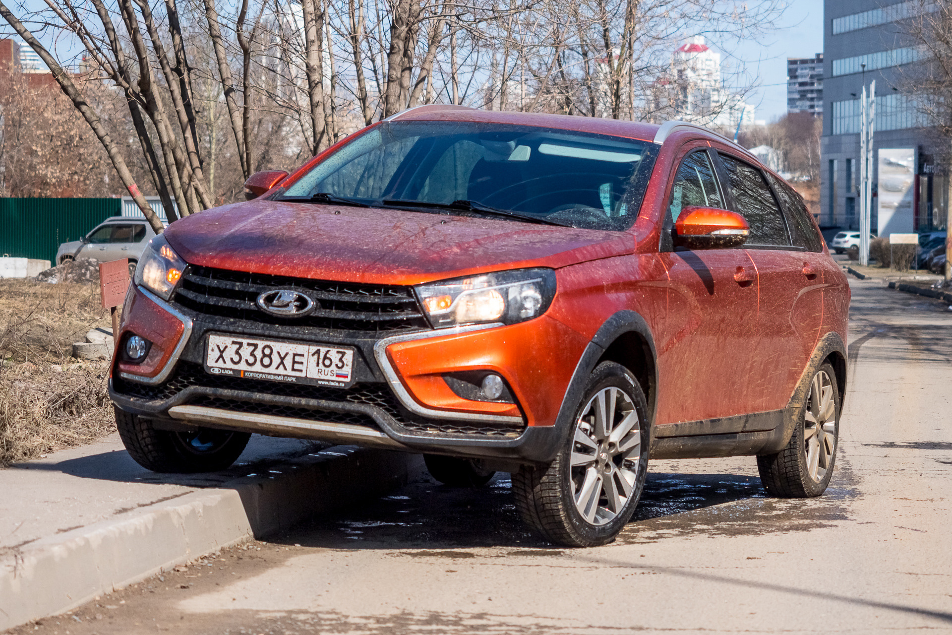 Новенькая LADA Vesta Спорт - с претензией на спортивный автомобиль