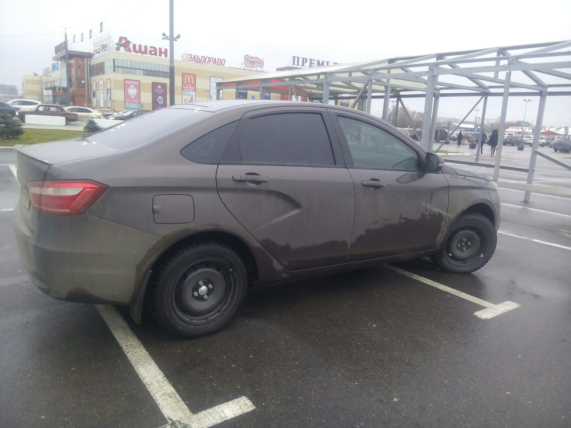 Lada Vesta дактейл