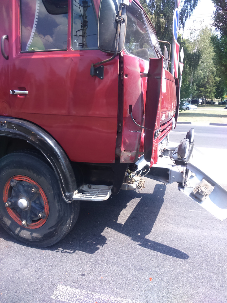 5 — КАМАЗ Золотарь