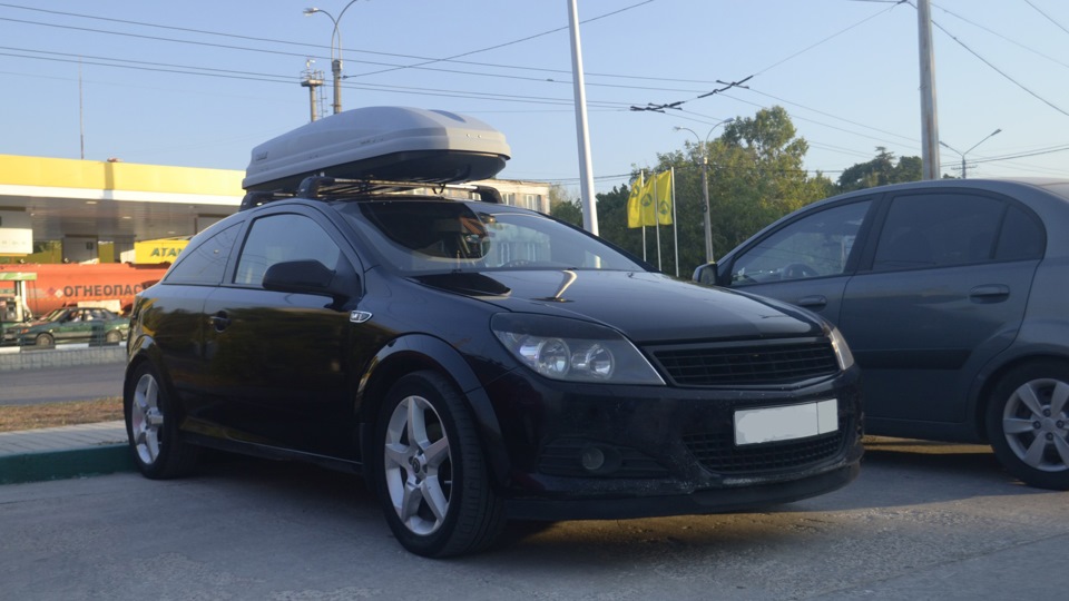 Куплю бокс (гробик) на крышу — Opel Astra H GTC, 1,6 л, 2007 года ...