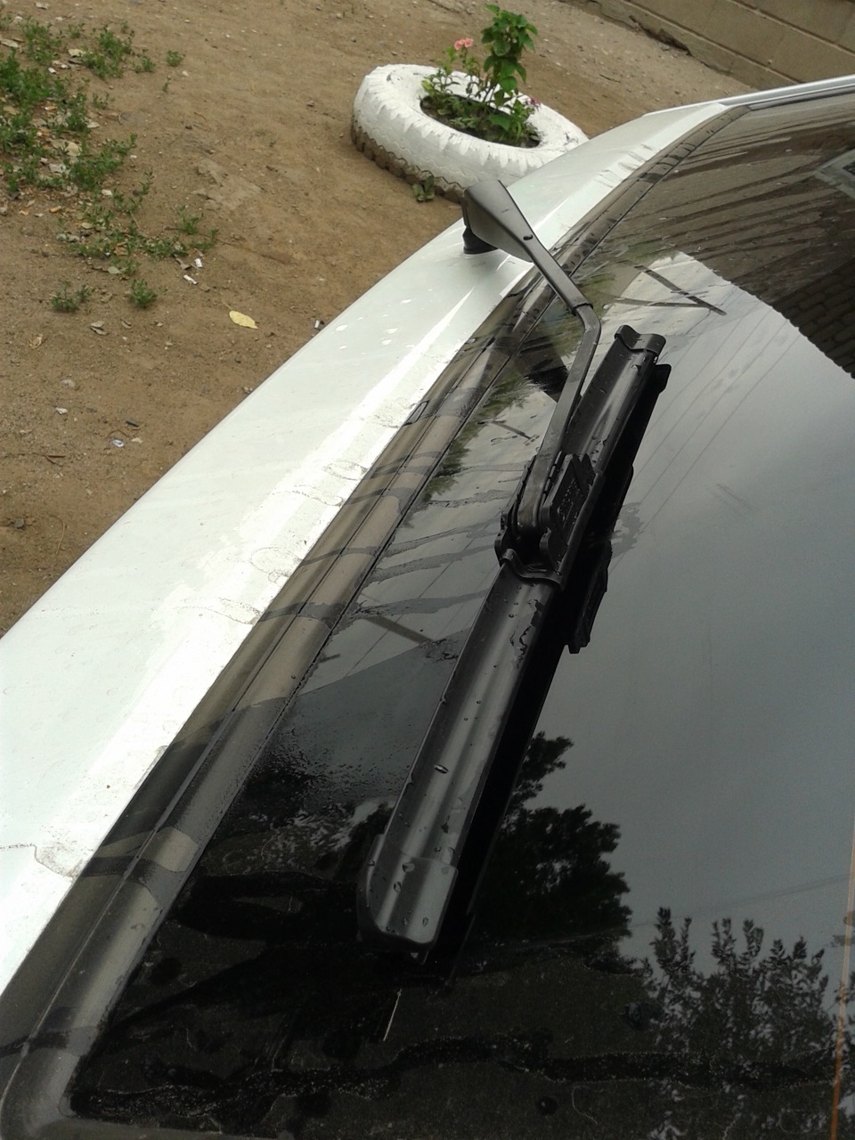 Рестайлинг дворника заднего стекла — Lada 2114, 1,6 л, 2012 года ...