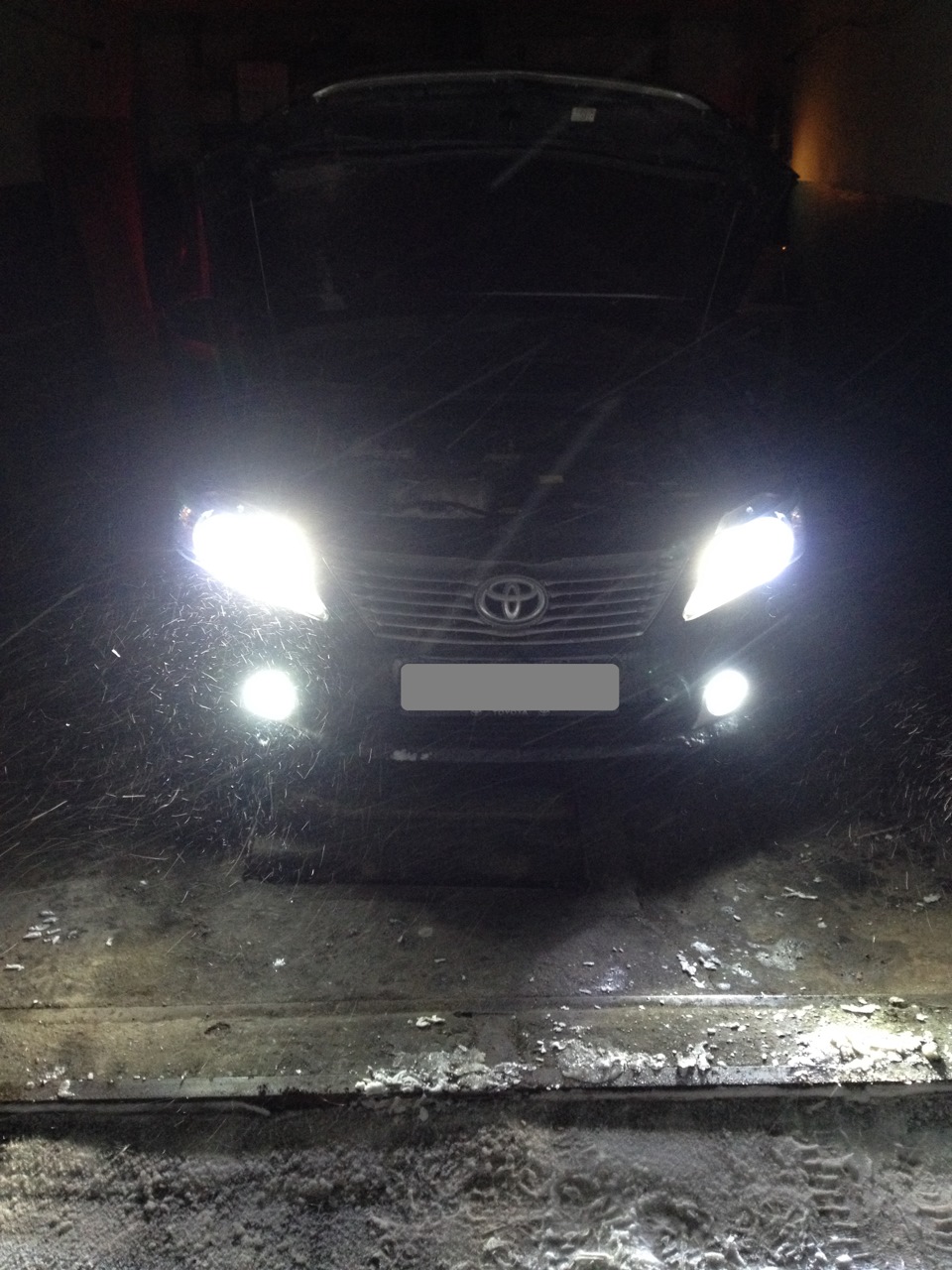 Диоды в туманки и дальний свет — Toyota Camry (XV50), 2,5 л, 2012 года ...