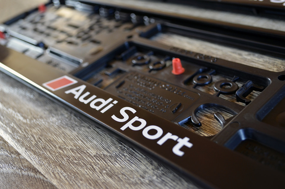 Рамки для номерных знаков Audi Sport — Audi A5 Sportback (1G), 2 л ...