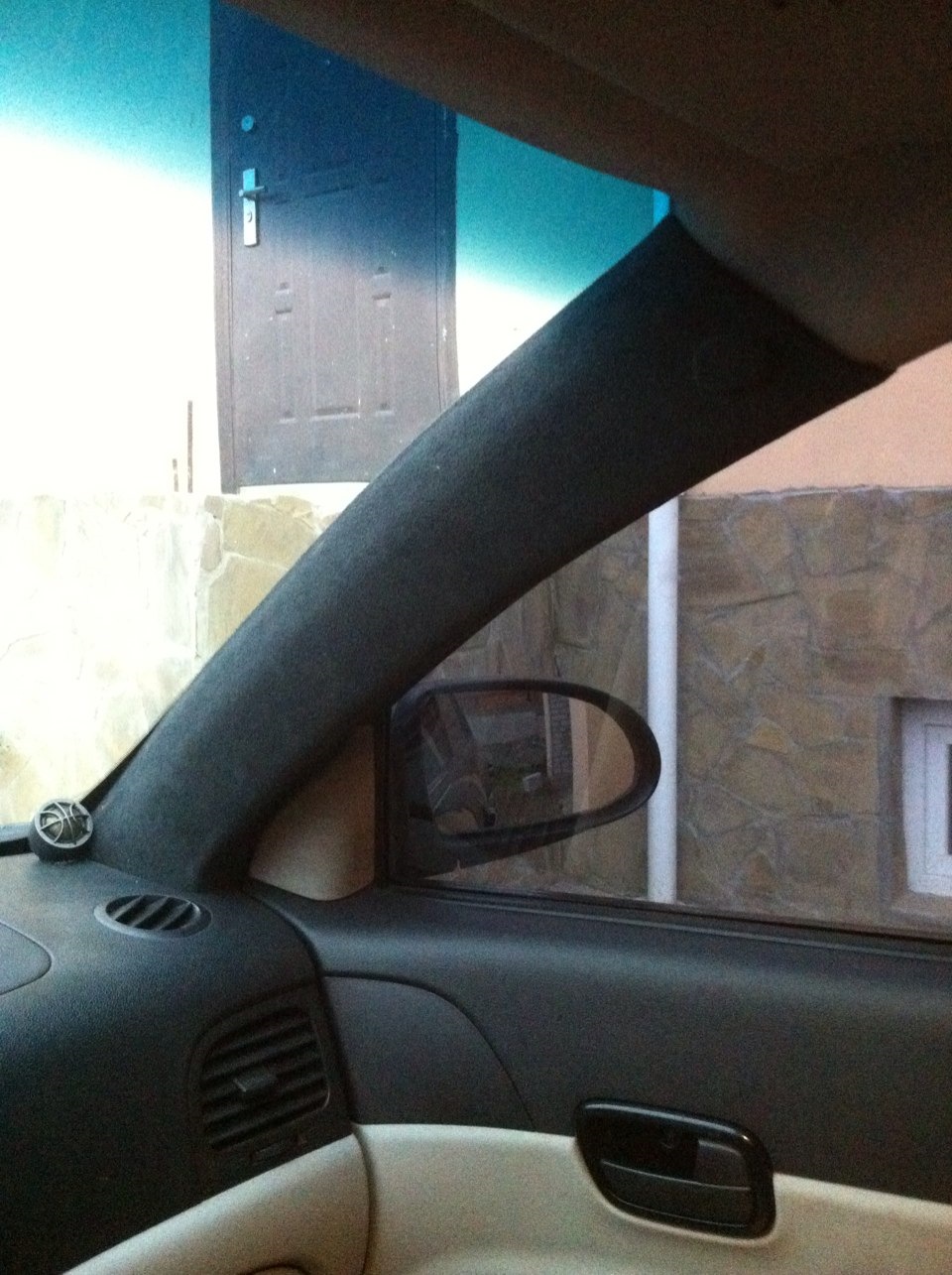 Продолжаем обтягивать салон алькантарой — Hyundai Accent (3G), 1,5 л ...