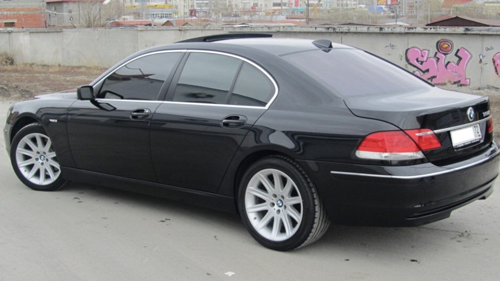 Бмв е65 2003. БМВ 735 е65. БМВ 7 е65. БМВ 7 е65 Рестайлинг.