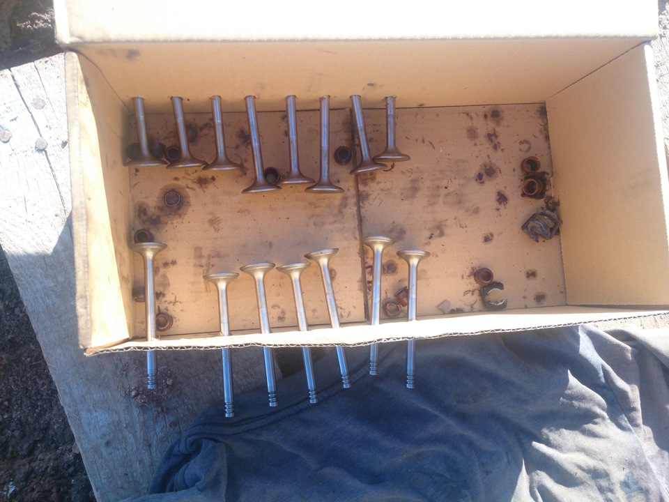 Погнуло клапана, причем все 16 — Lada Приора седан, 1,6 л, 2009 года ...