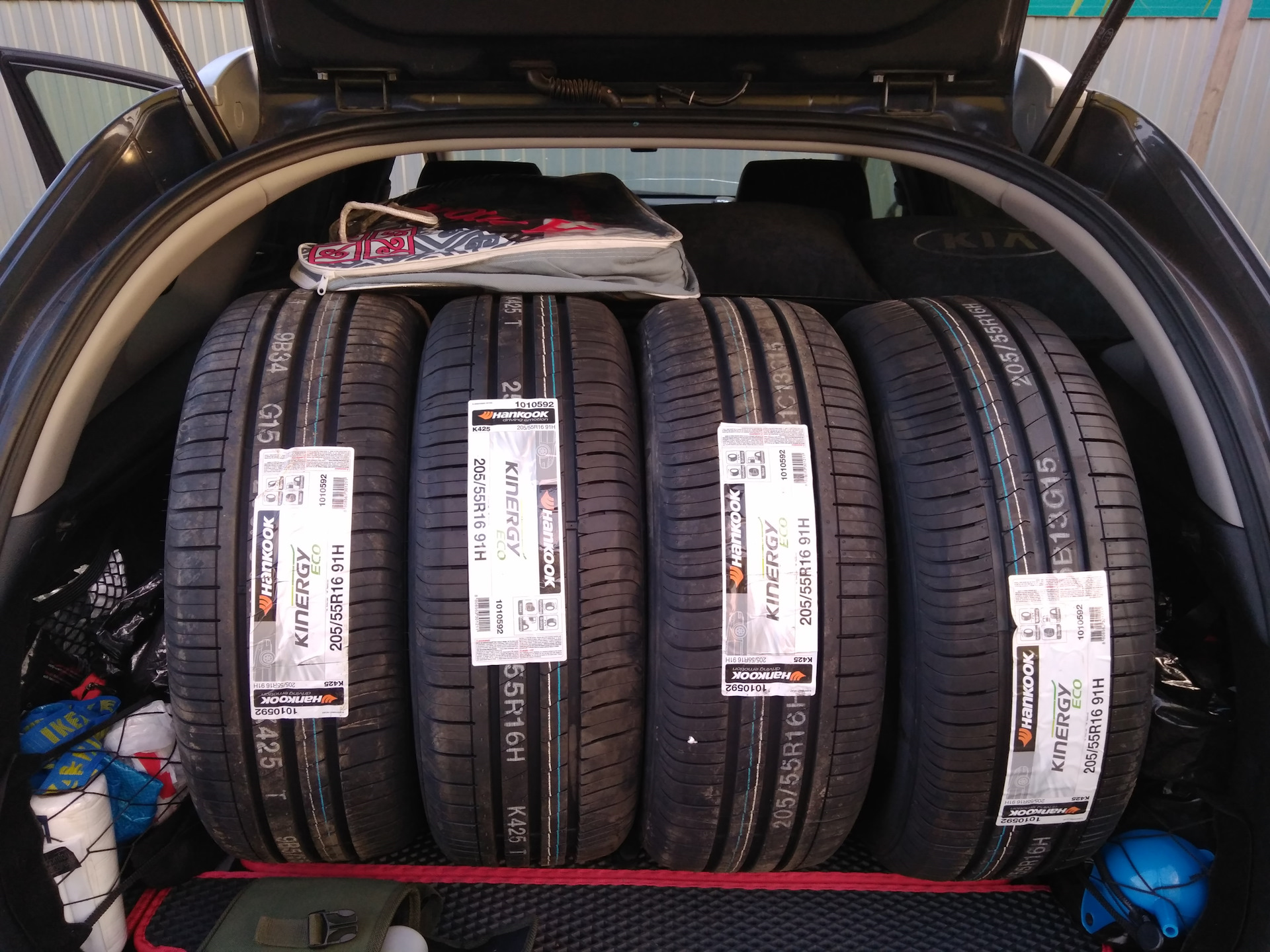 Kinergy eco 2 205 55 r16. Hankook Kinergy Eco 2. Hankook k135. Hankook Kinergy 4s2 h750. Hankook Kinergy 4s2 h750 195/55 r15 85v.