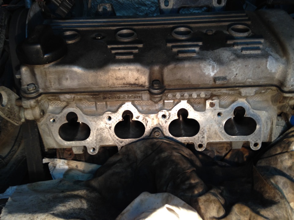 Очистка впускного коллектора — Volkswagen Passat Variant (B4), 2 л ...