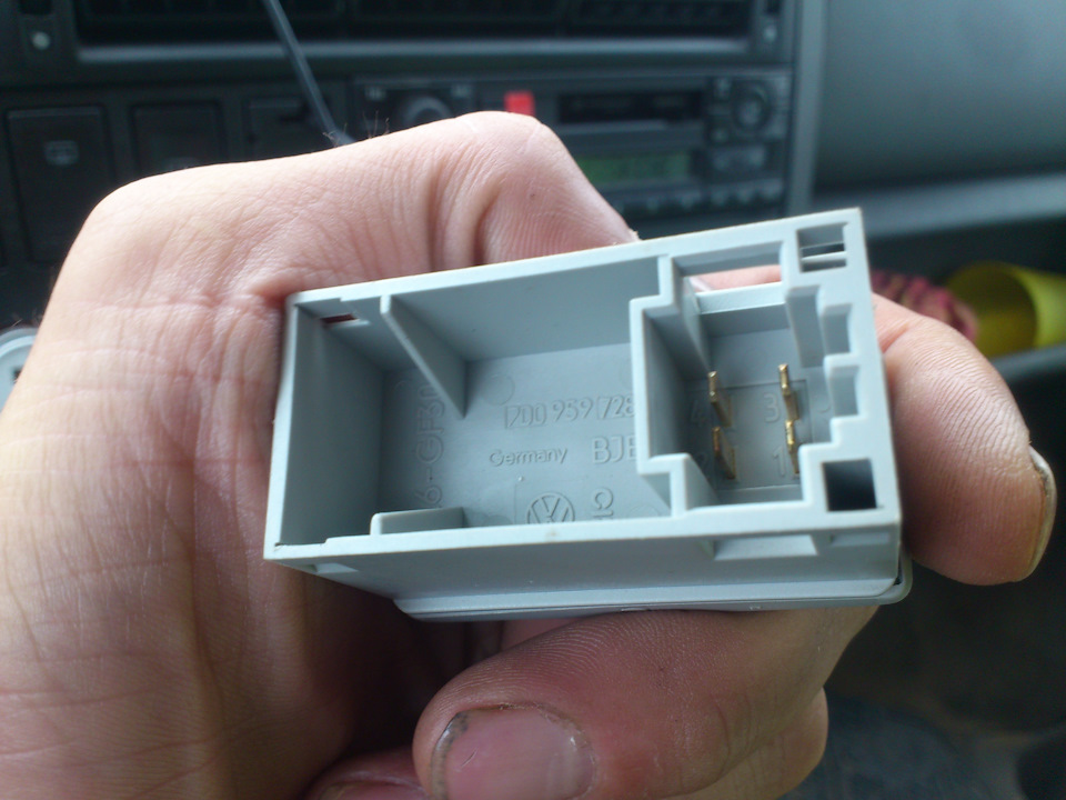 Фото в бортжурнале Volkswagen Multivan (T4). Запчасти на фото: 1700959