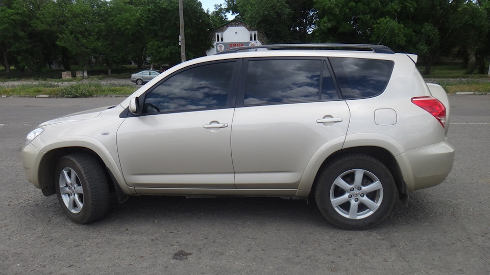 toyota rav4 long