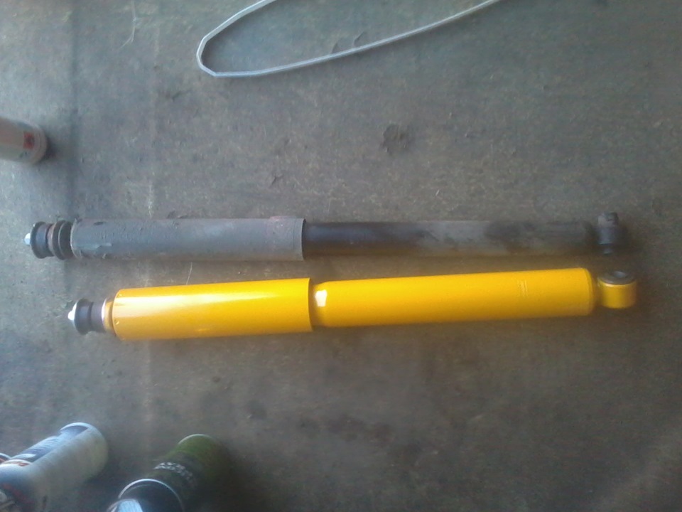 Задние пружины минус 35 supersport и короткие амортизаторы TA-Technix ...