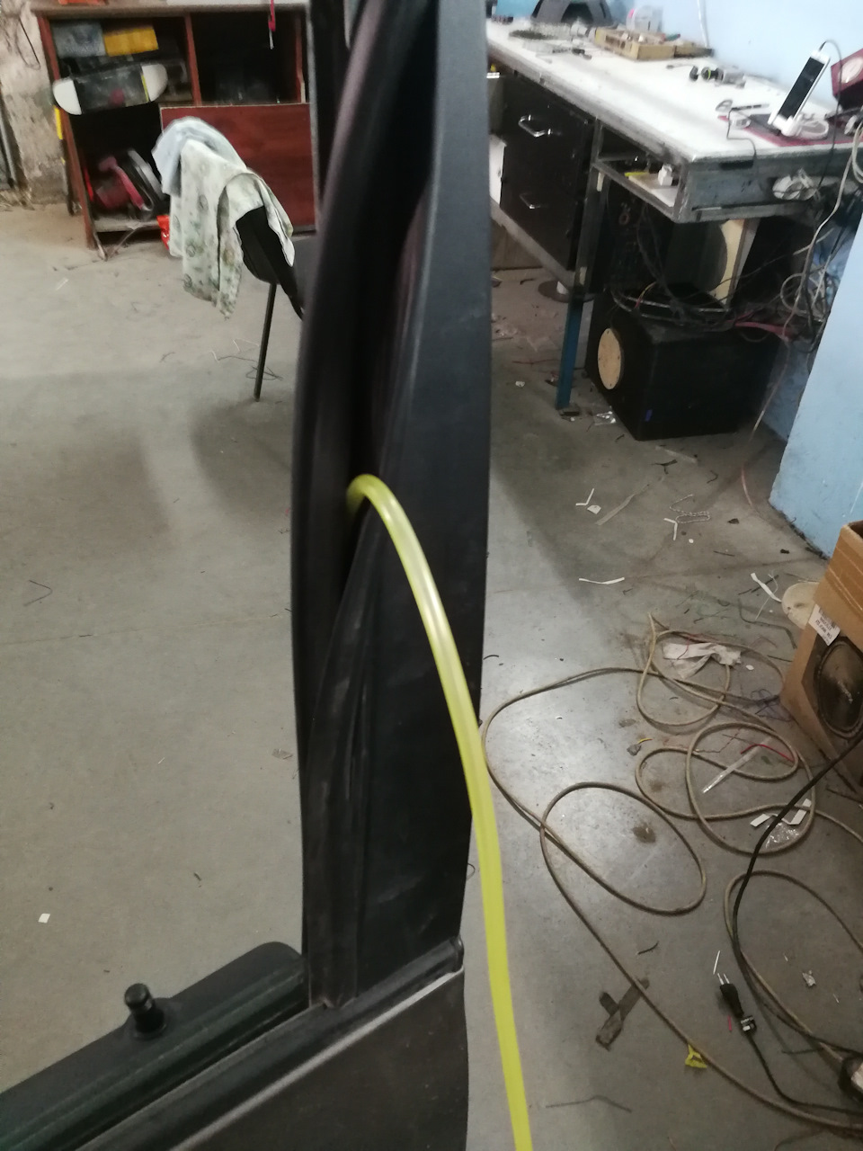 Устраняем дребезг стекол и их самопроизвольное опускание — Lada Гранта ...