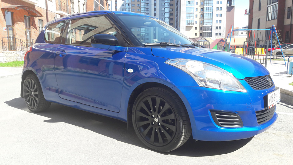 Suzuki Swift Кашемир блю купе