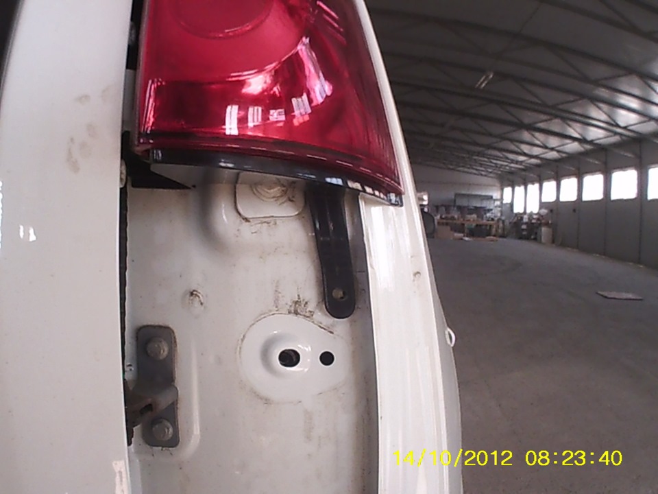 накладка на бампер и доп фонари — Lada Ларгус, 1,6 л, 2013 года ...