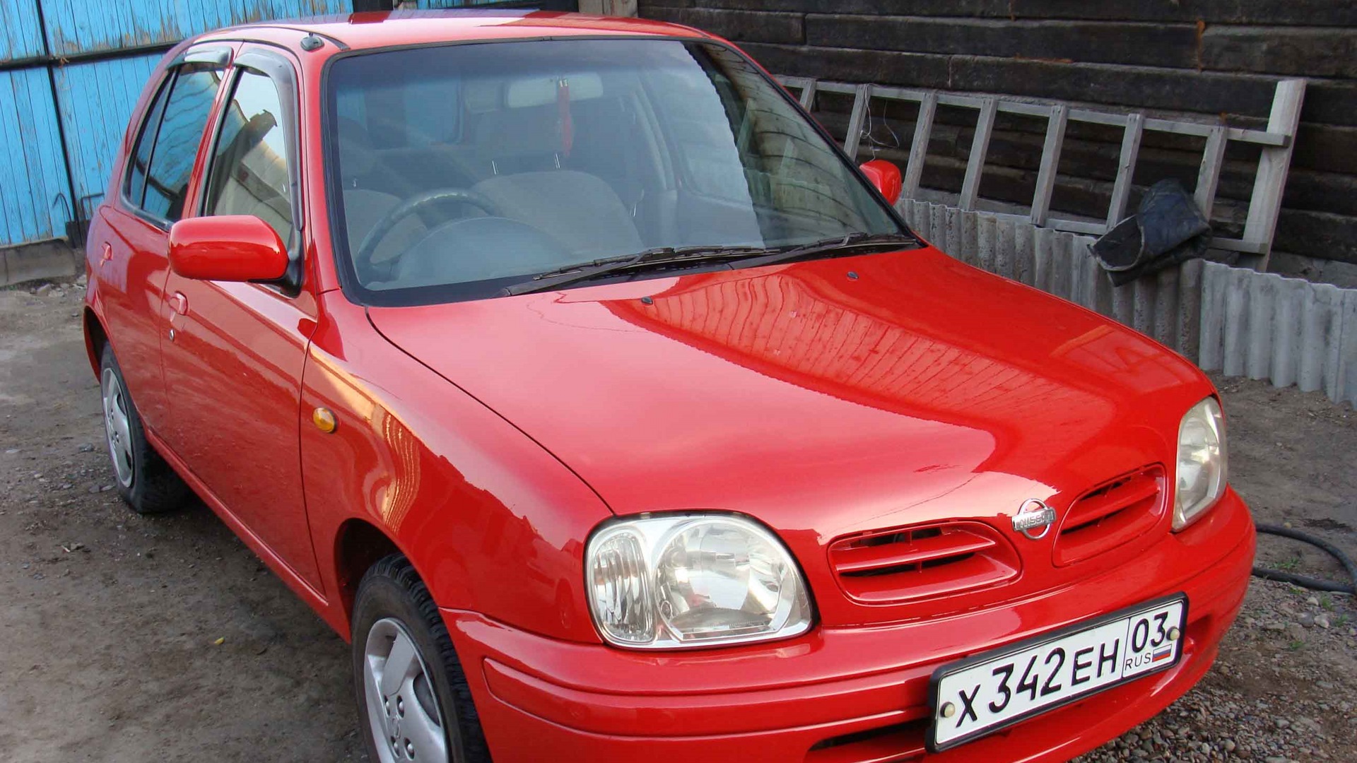 Купить Nissan Марч 2001 Года