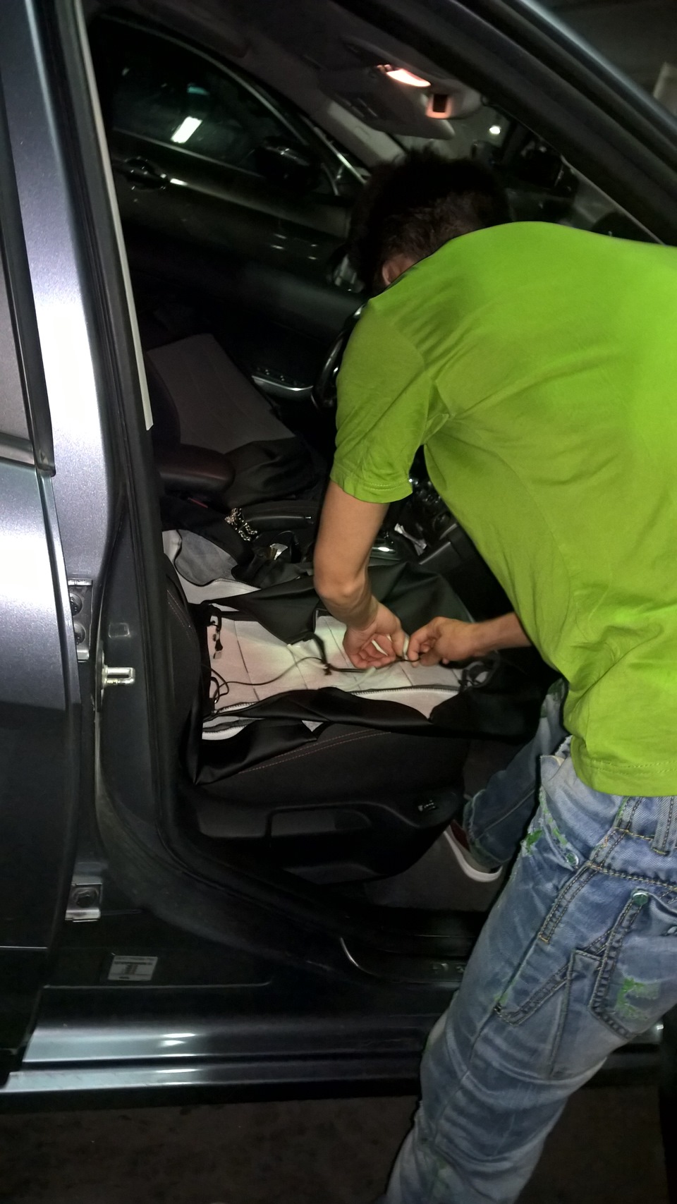 Он приступил к работе — Peugeot 308 (1G)