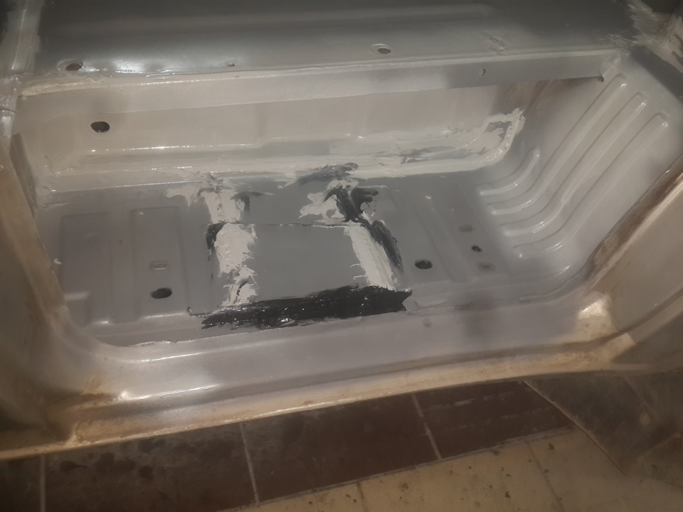 Восстанавливаем пол под передними сиденьями — Ford Transit (6G), 2,4 л ...