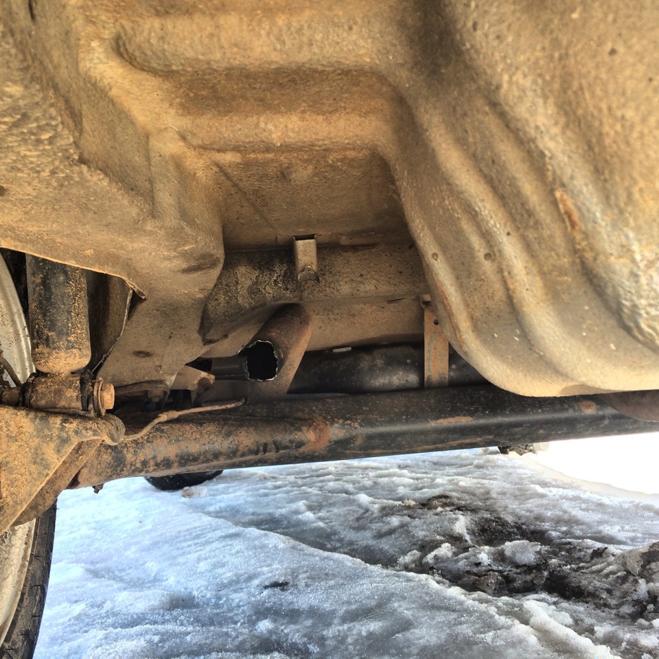 Отвалился глушитель — Lada 21099, 1,5 л, 2001 года | поломка | DRIVE2