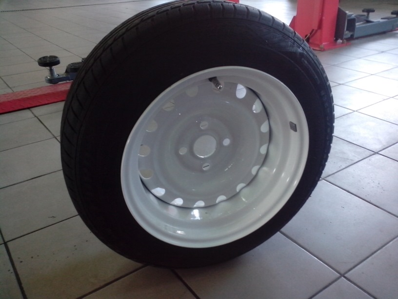 Обул резину на разварки — Volvo 480, 1,7 л, 1990 года | колёсные диски ...