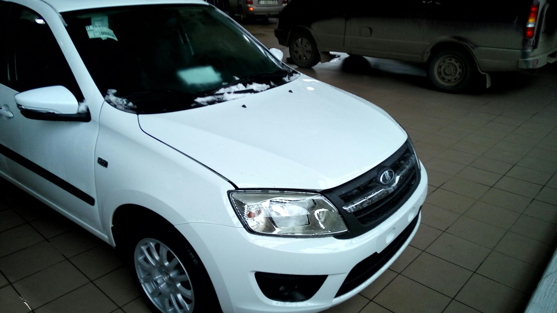 Lada Гранта 1.6 бензиновый 2015 | SE Полный фарш на DRIVE2