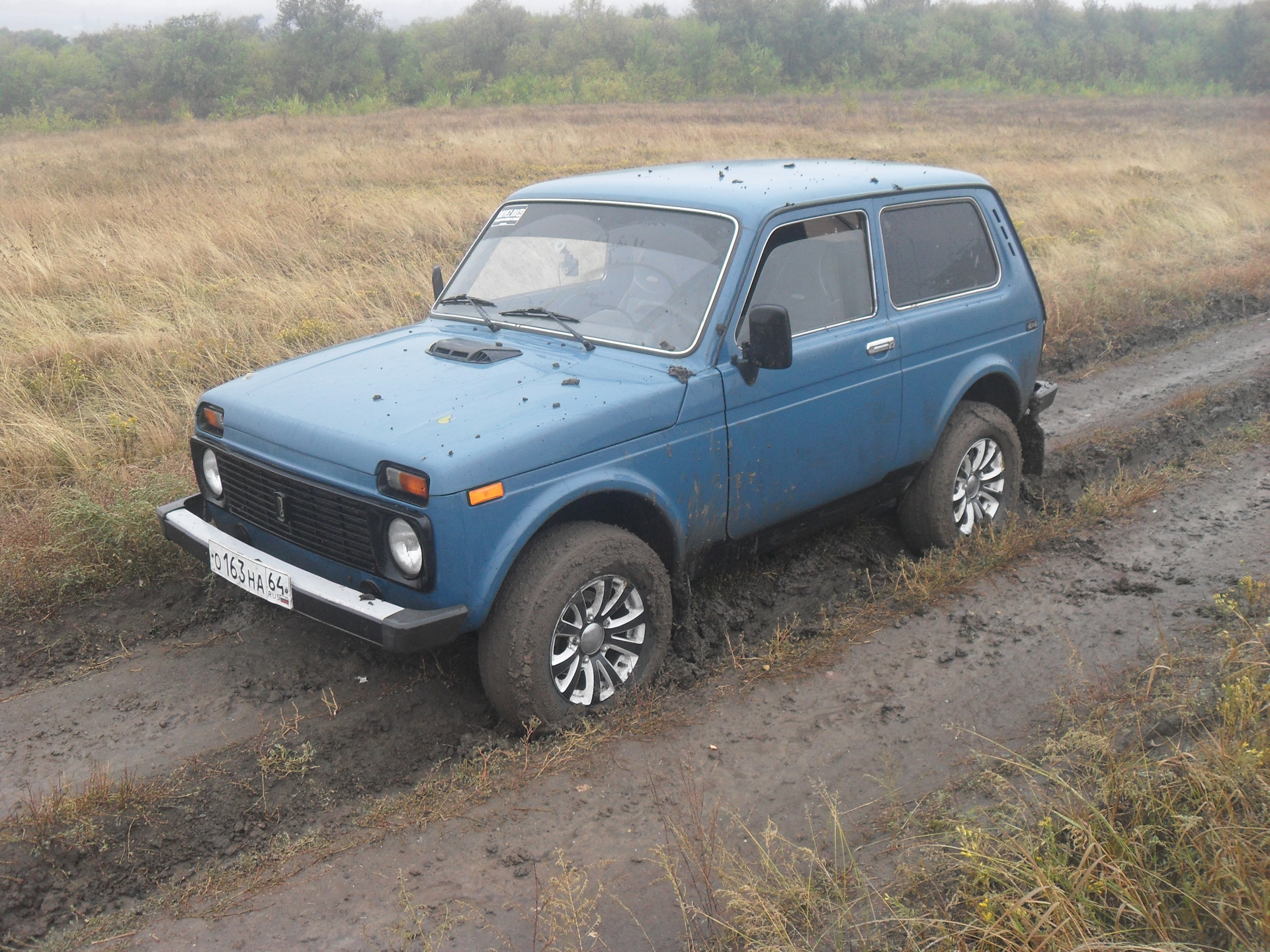 Бонтайр Сталкер АТ. Пробы в черноземе и глине. — Lada 4x4 3D, 1,7 л, 2007  года | шины | DRIVE2