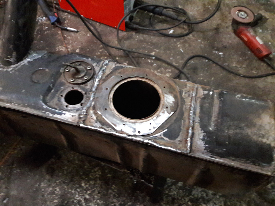 Бензобак — УАЗ 31512, 3 л., 1985 года | другое | DRIVE2