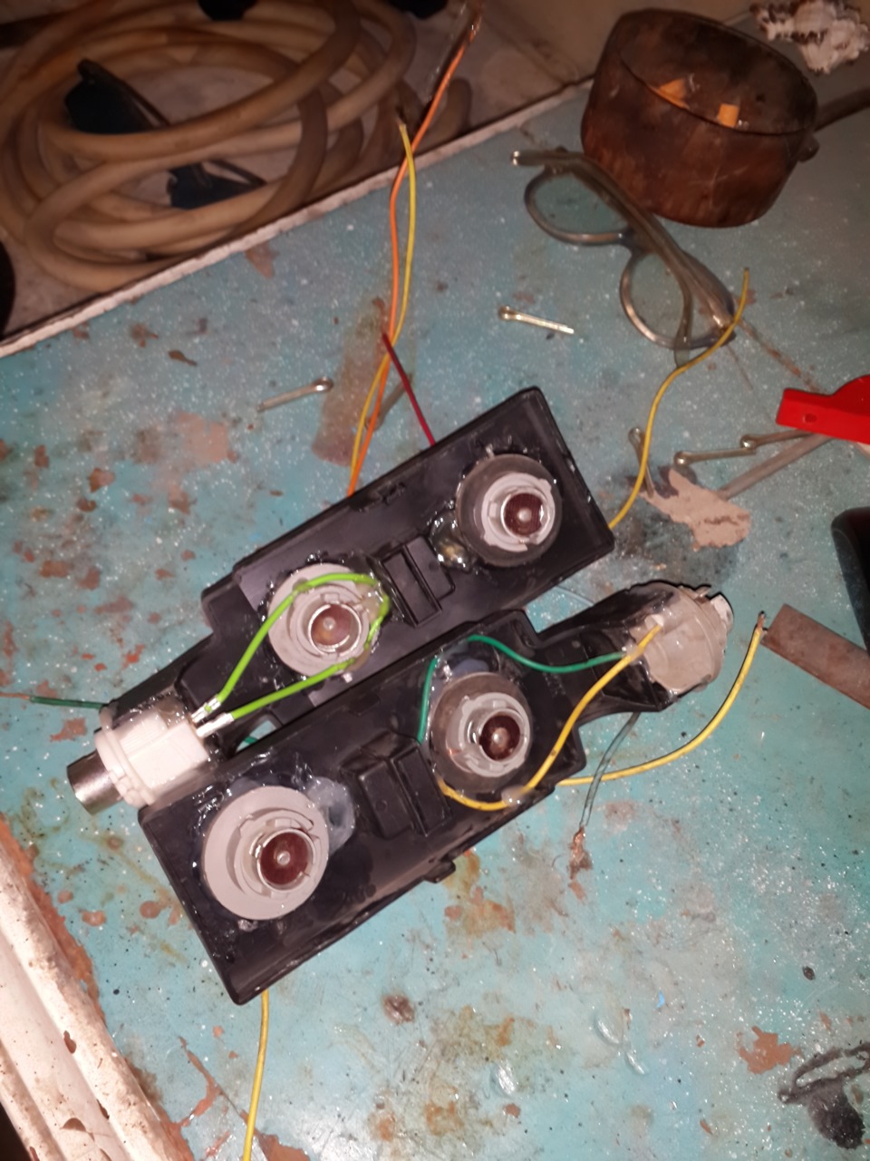 Доработка задних фонарей или долой платы! — Lada 2115, 1,5 л, 2005 года ...