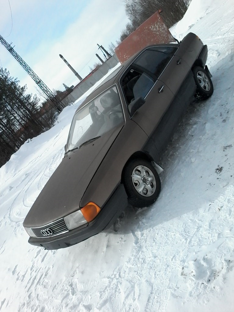 Первое знакомство или гаражная неделя. — Audi 100 (C3), 2,3 л, 1983 ...