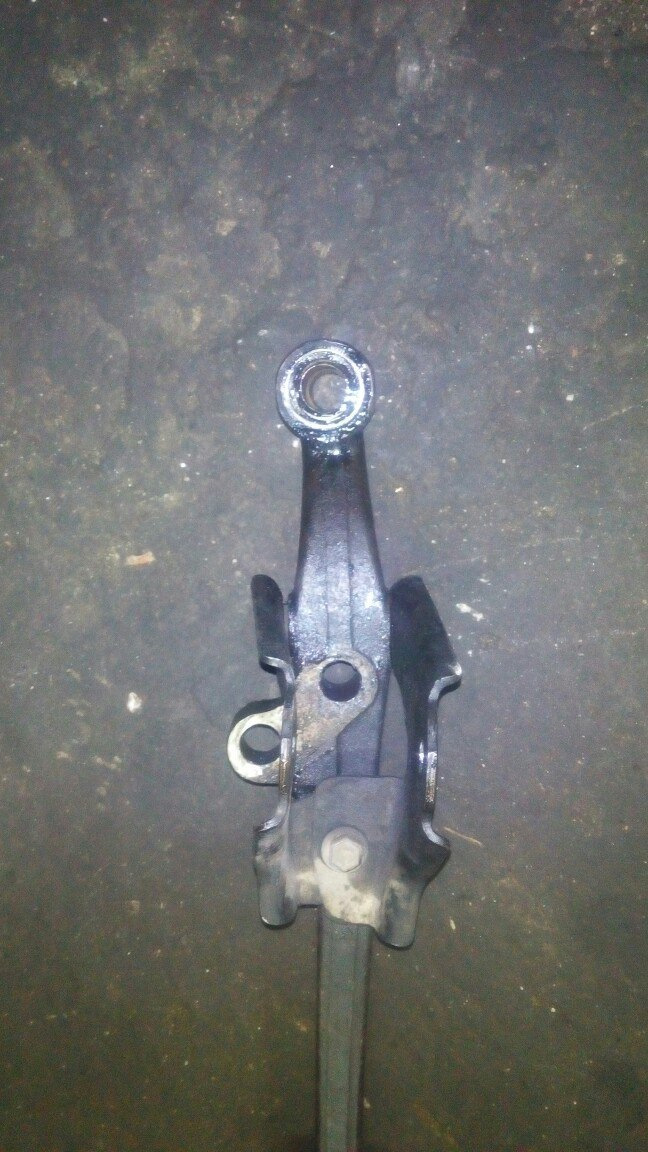 Колесо трет подкрылок — Toyota Crown (S170), 2,5 л., 2001 года ...