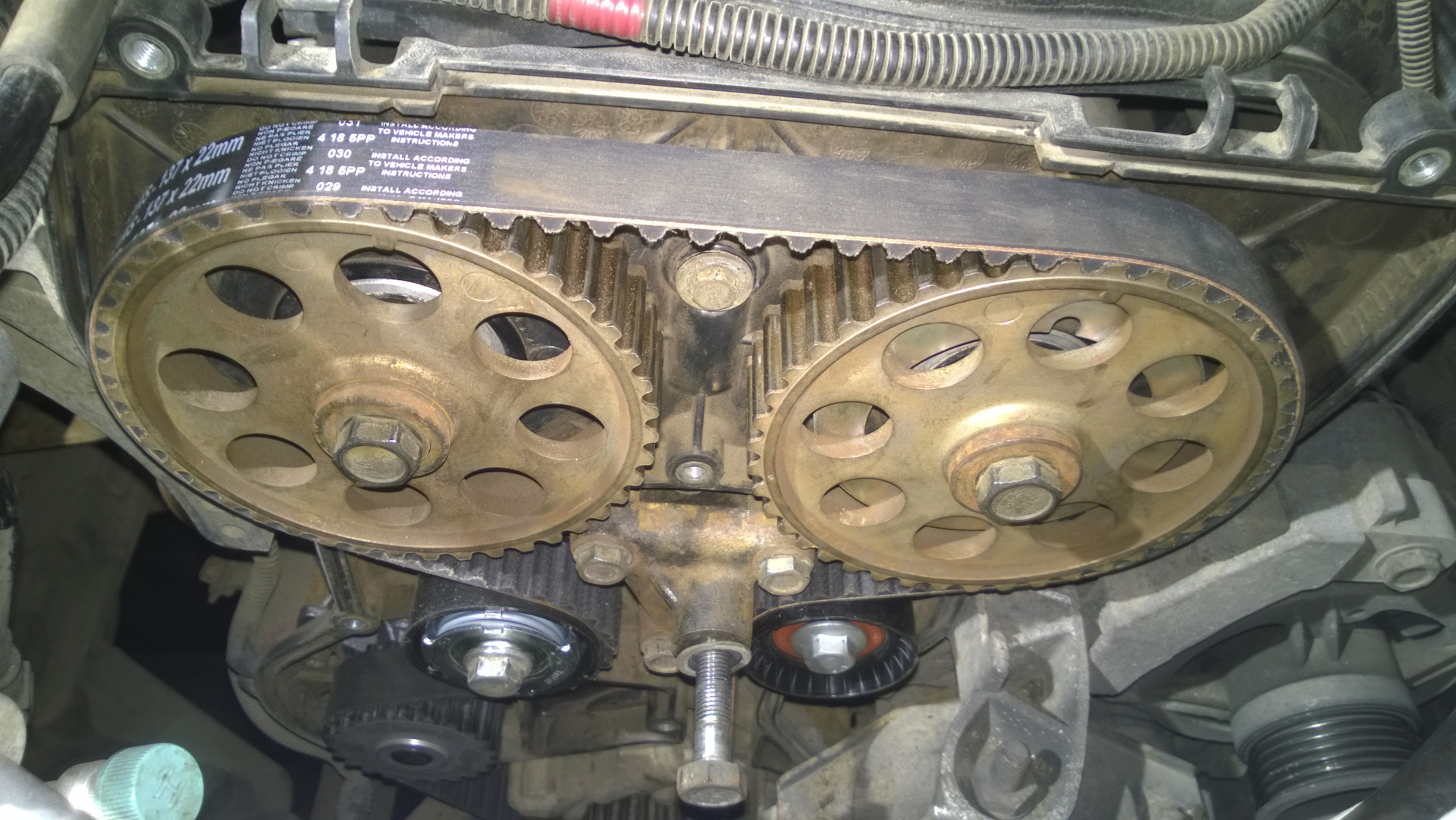 Замена ремня грм без роликов. Ремень грм приора 16 клапанов 2008. Замена ремня грм без роликов. Замена ремня грм без роликов. Ролик натяжителя ремня грм x20xev.