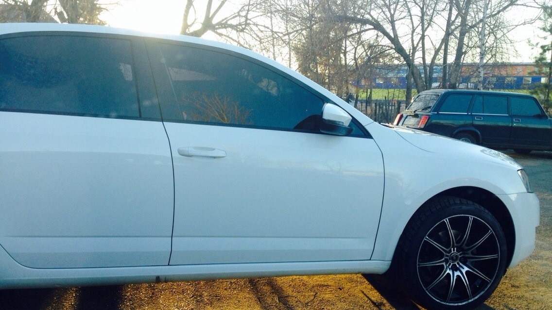 Октавия а5 диски р17. Шкода октавия а5 разболтовка r16. Диски шкода вылет. 4 размер 6jx16et40. Шкода рапид разболтовка колес r16.