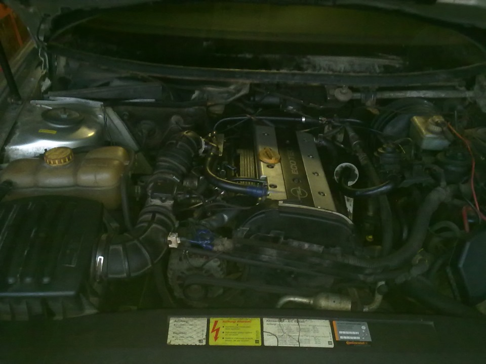 Собранный верх со впуском, проводкой и прочей лабудой) — Opel Omega B