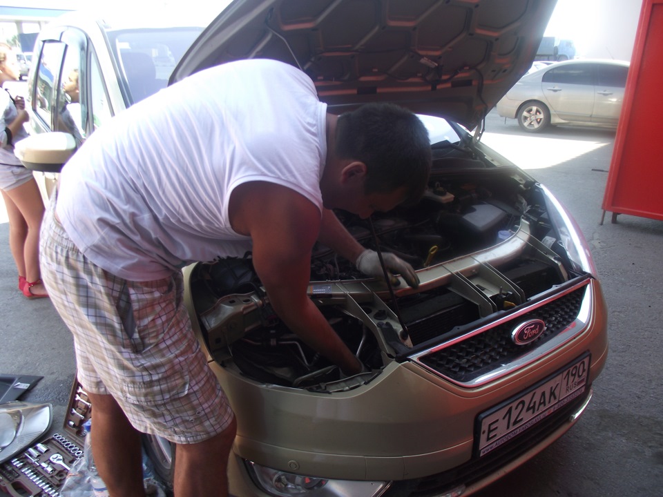 Фото в бортжурнале Ford Galaxy (Mk III)