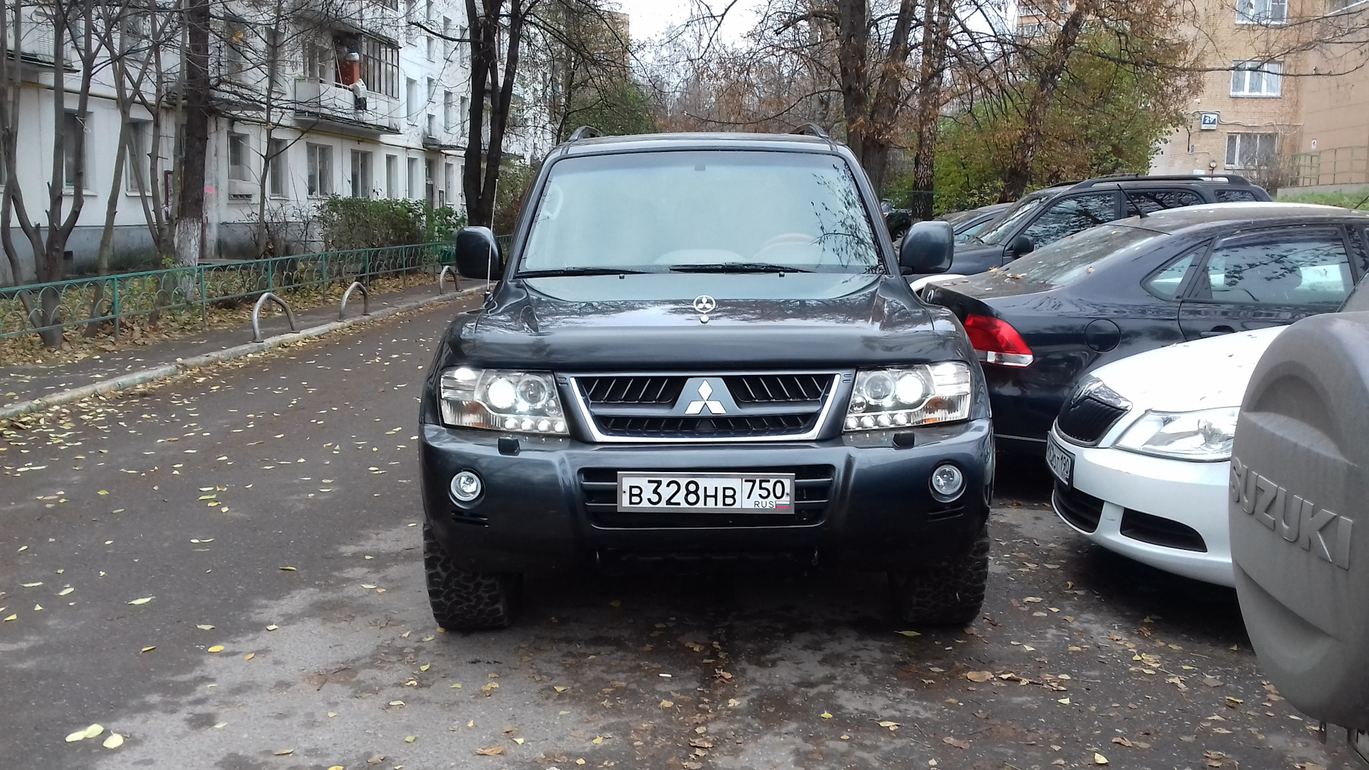 Mitsubishi Montero III (V60) 3.8 бензиновый 2003 | 6G75 МУСИ ПУСИ (проданн)  на DRIVE2