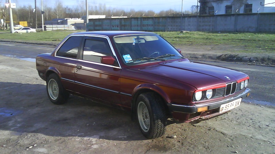 Немного радости от БМВ — Bmw 3 Series Coupe E30 2 5 л 1983 года