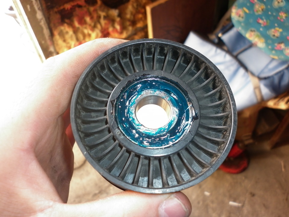 Замена ремня доп оборудования — Chevrolet Lacetti Sedan, 1,7 л, 2004 ...