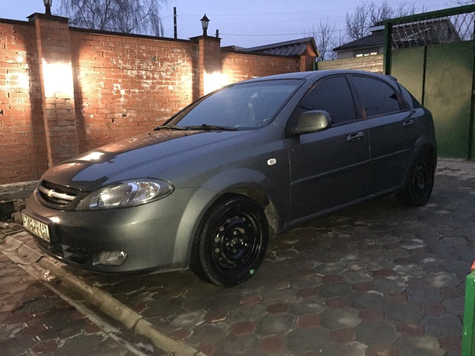 Lacetti 5d 2008 Purple