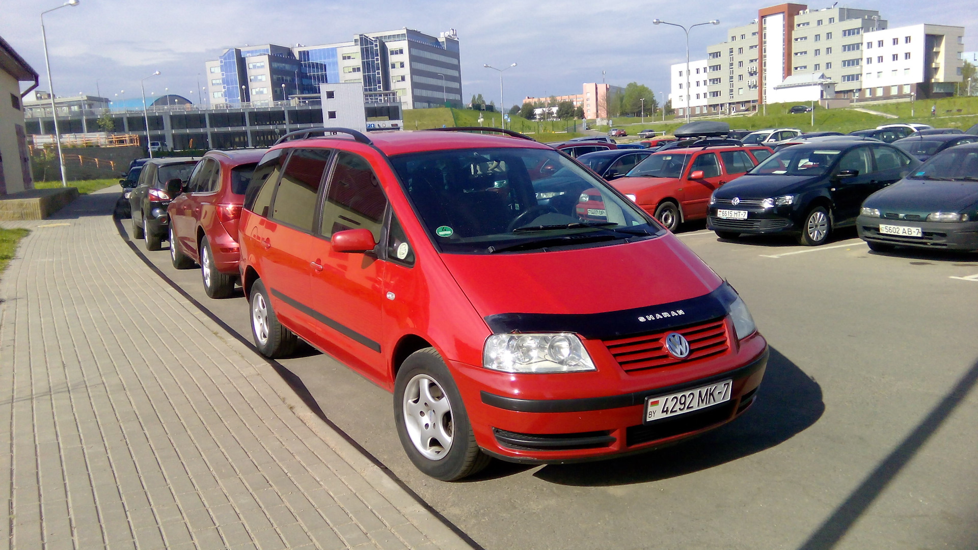 8 бензин. Фольксваген шаран 2004. Sharan 97. Шаран 1. Фольксваген шаран 2000г.