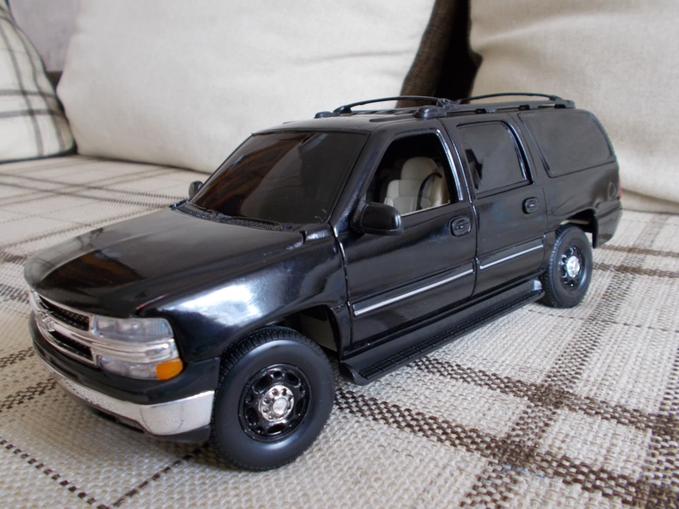 Chevrolet Suburban 800