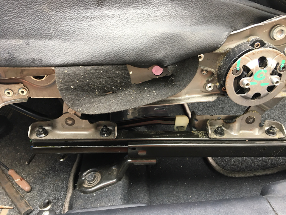 Убираем скрип водительского сиденья — DRIVE2