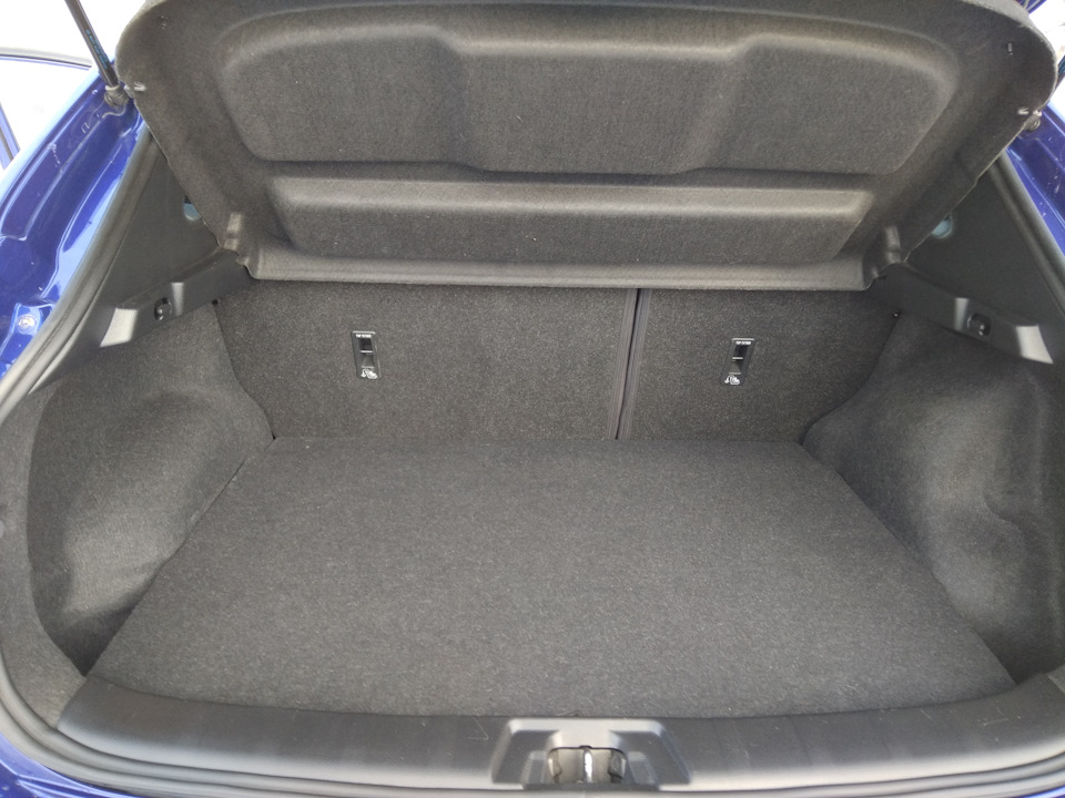 Фото в бортжурнале Nissan Qashqai (2G)