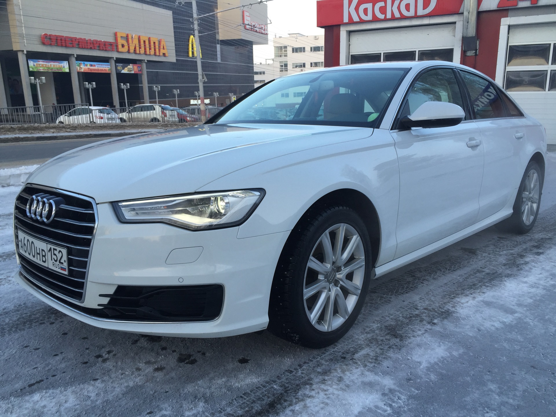 А6 белая. Ауди а6 белая. Audi a6 2023 белая. Ауди а6 белый сатин. Ауди а6 белая с русскими номерами.