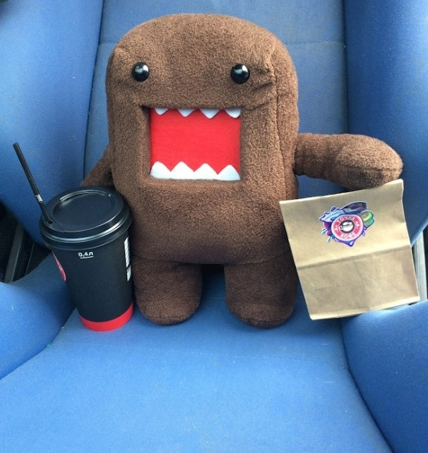 домо кун. домо кун игрушка. коричневый монстр домо кун. коричневый монстрик. домо про.