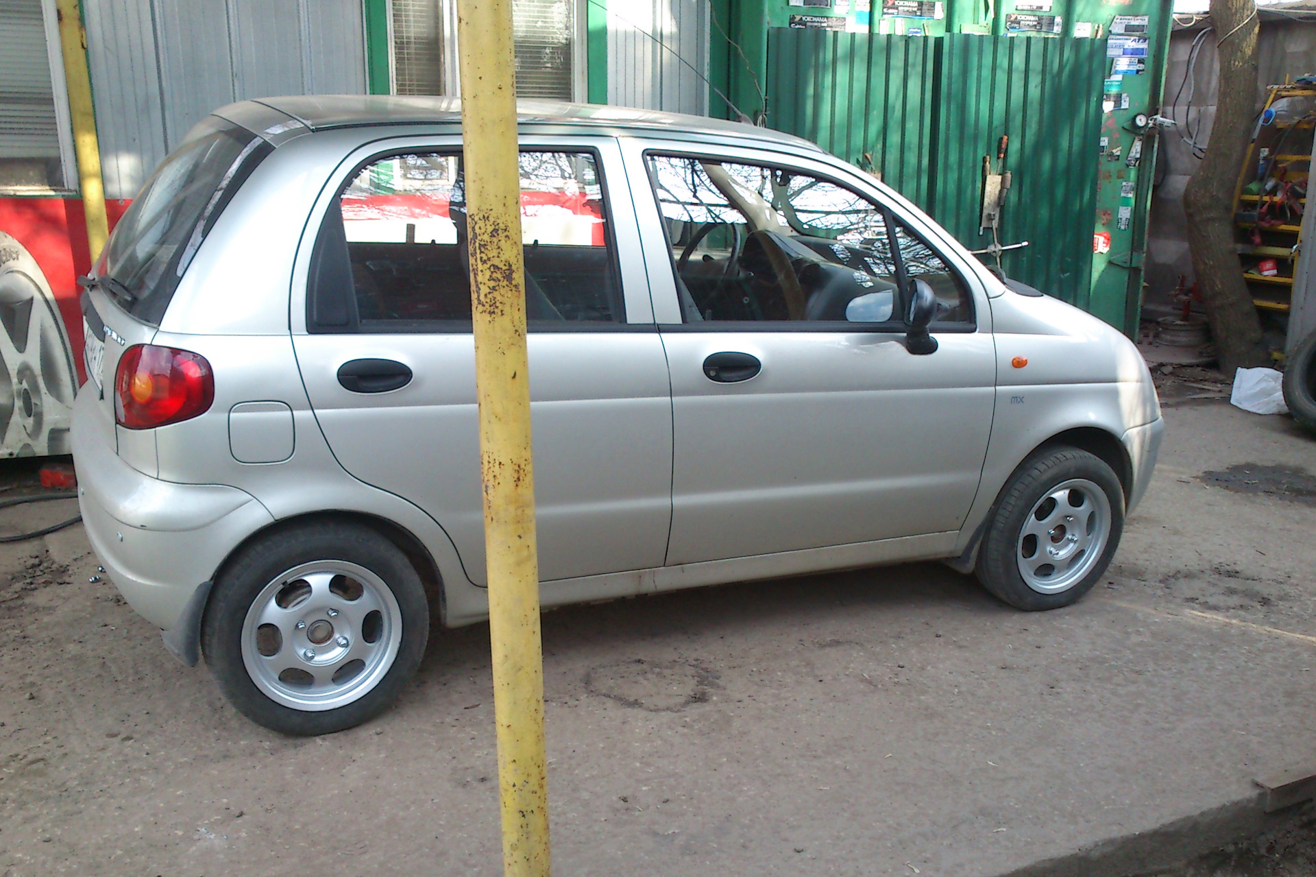 Колеса на матиз. Ковка Дэу Матиз r14. Daewoo Matiz ВСМПО. Daewoo Matiz диски ВСМПО. Матиз на 15 дисках ВСМПО.