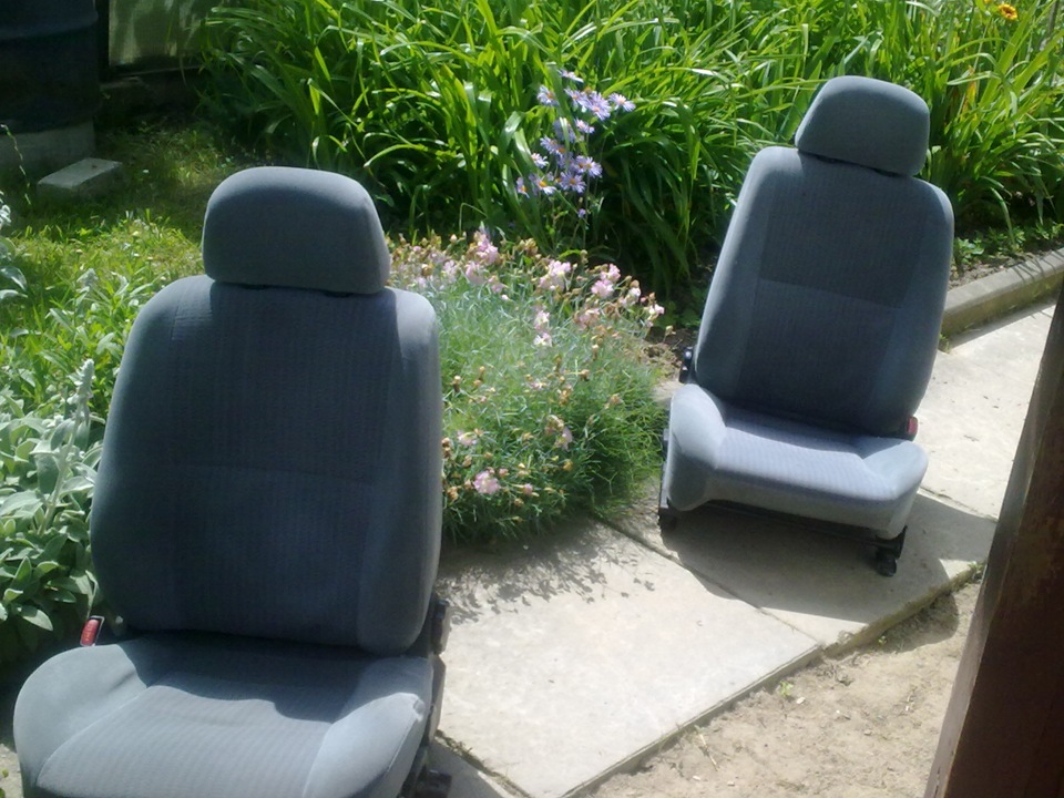 греемся на солнце — Mitsubishi Carisma